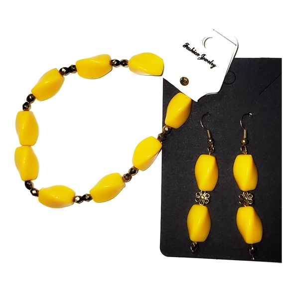 2472BE077 Handmade 2 Piece Yellow & Gold  Bracelet & Earrings Set - Picture 3 of 4
